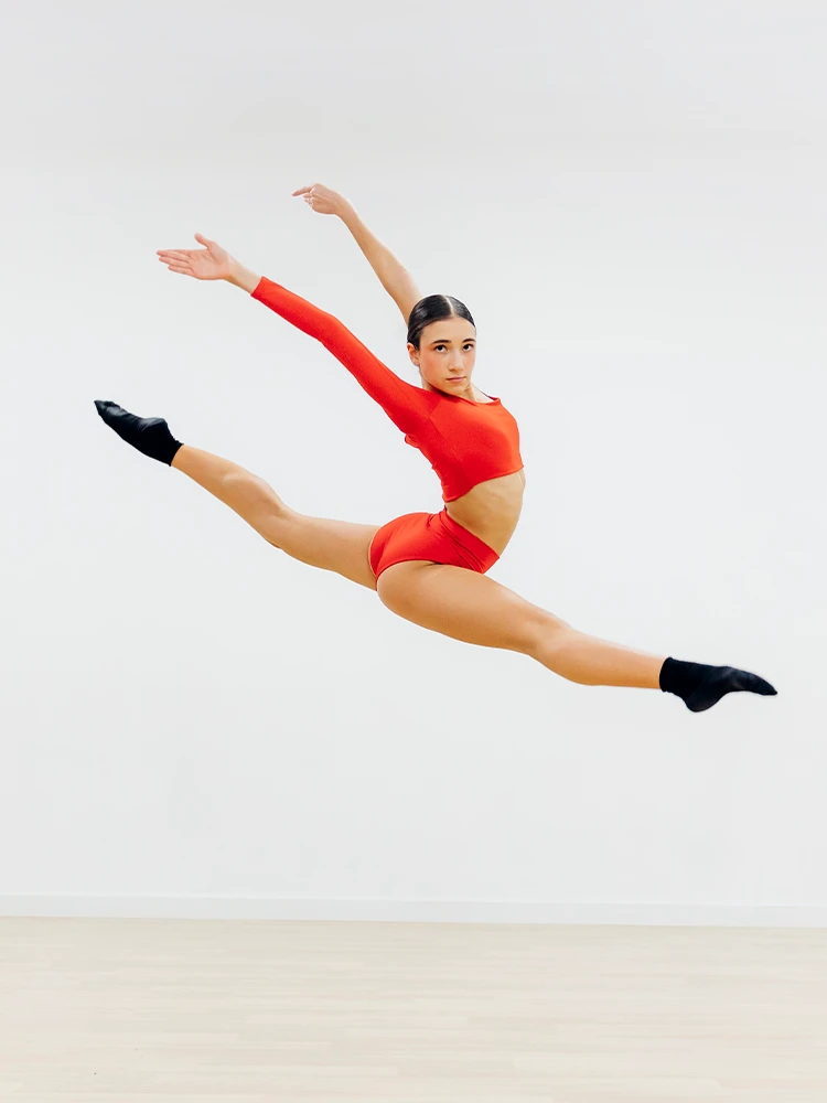 Disciplina dansa Acro
