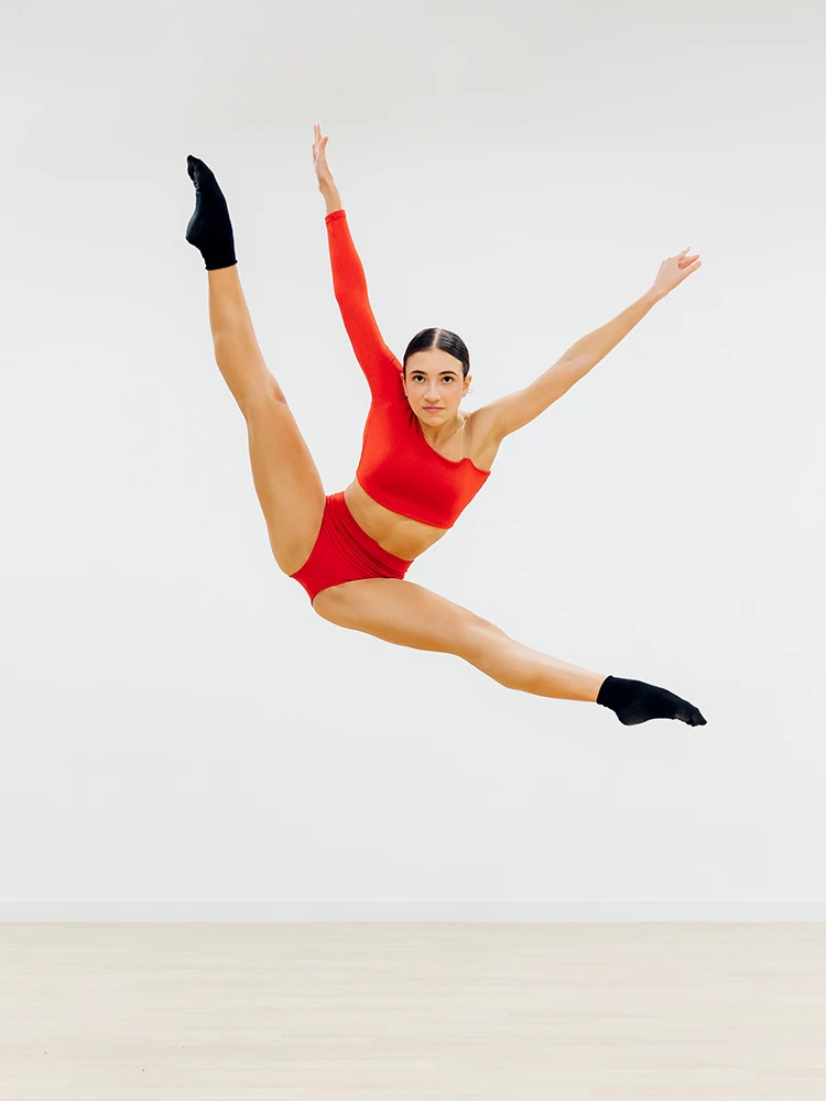 Disciplina dansa Acro